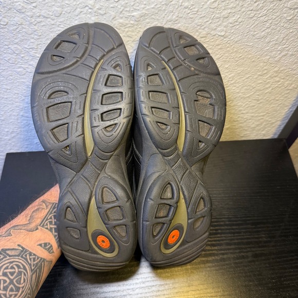 Merrell Womens Primo Patch
Comfort Shoes Black Leather Slip On Size 9 Clogs Work - Picture 11 of 11